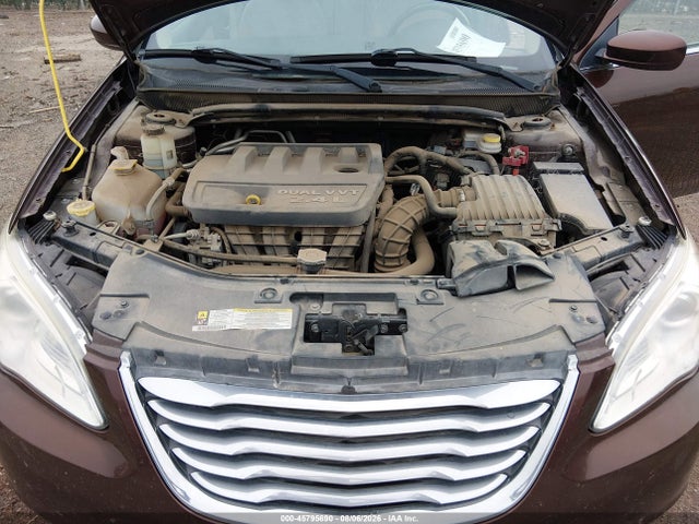45795690 :رقم المزاد ، 1C3CCBBB6CN257304 vin ، 2012 Chrysler 200 Touring مزاد بيع