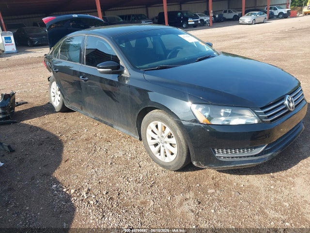 Продаж на аукціоні авто 2013 Volkswagen Passat 2.5l S, vin: 1VWAH7A31DC073801, номер лоту: 45795697