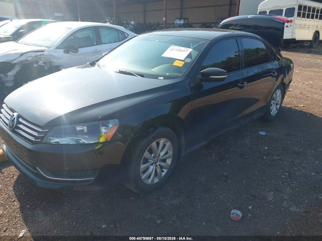 Продаж на аукціоні авто 2013 Volkswagen Passat 2.5l S, vin: 1VWAH7A31DC073801, номер лоту: 45795697