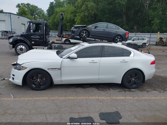 Aukcja sprzedaży 2018 Jaguar Xe 25t Premium, vin: SAJAJ4FX1JCP20809, numer aukcji: 45795696