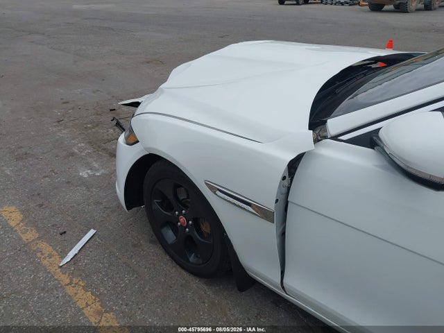 Aukcja sprzedaży 2018 Jaguar Xe 25t Premium, vin: SAJAJ4FX1JCP20809, numer aukcji: 45795696