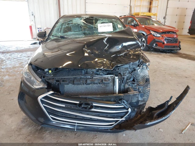 Продажа на аукционе авто 2017 Hyundai Elantra Se, vin: 5NPD84LF5HH097356, номер лота: 45795705