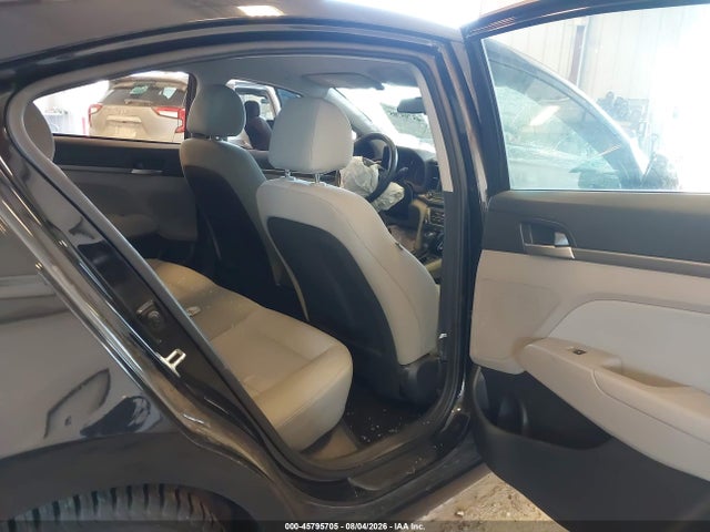 Продажа на аукционе авто 2017 Hyundai Elantra Se, vin: 5NPD84LF5HH097356, номер лота: 45795705