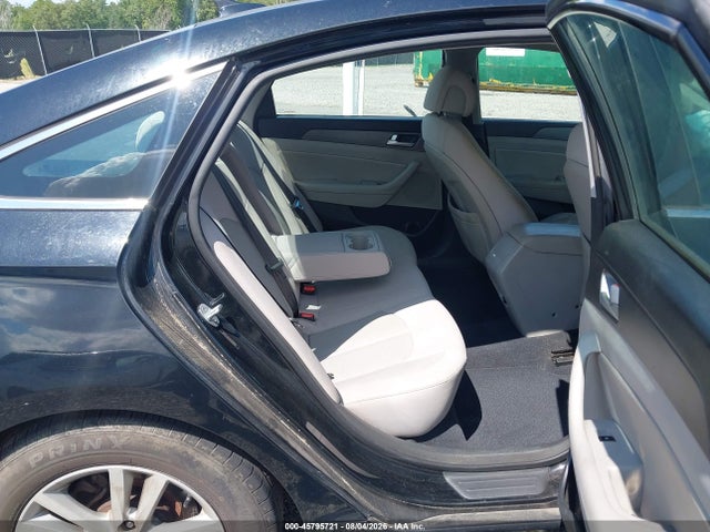 45795721 :رقم المزاد ، 5NPE24AF5FH018466 vin ، 2015 Hyundai Sonata Se مزاد بيع