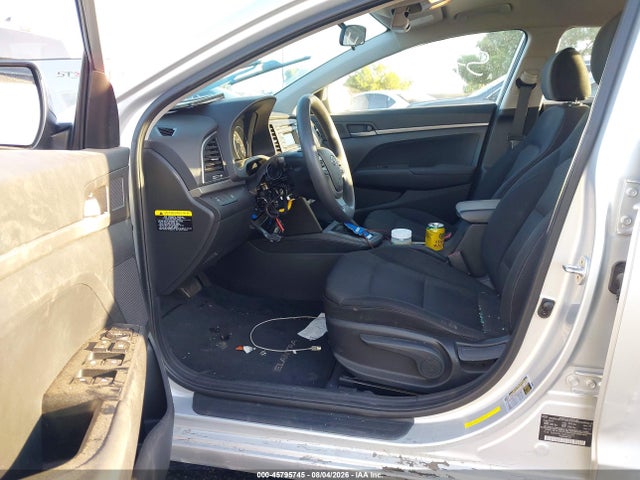 45795745 :رقم المزاد ، 5NPD74LF0JH263372 vin ، 2018 Hyundai Elantra Se مزاد بيع