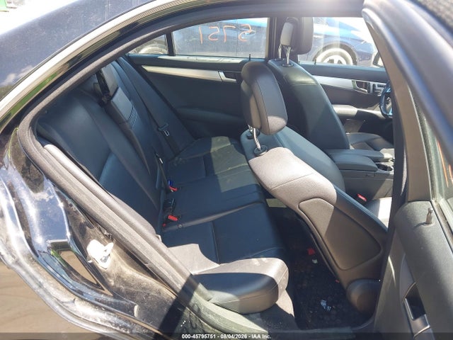 Продаж на аукціоні авто 2014 Mercedes-benz C 300 Sport 4matic, vin: WDDGF8AB4EG245402, номер лоту: 45795751