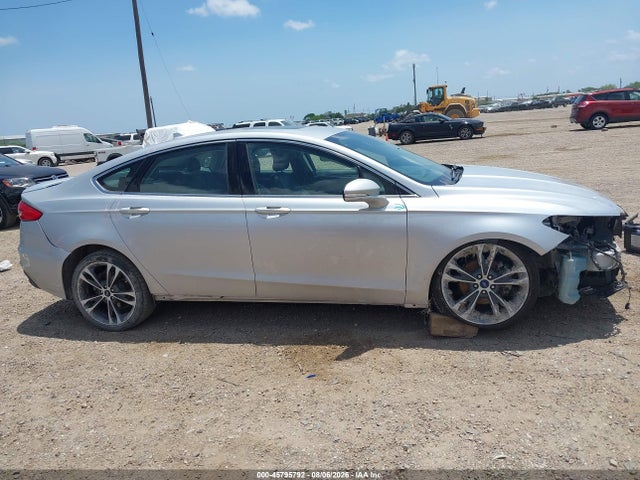 Продажа на аукционе авто 2019 Ford Fusion Titanium, vin: 3FA6P0D96KR152727, номер лота: 45795792
