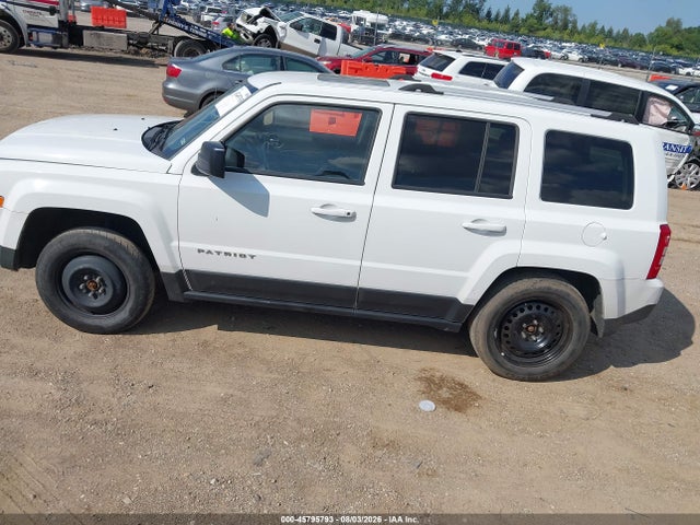 Продаж на аукціоні авто 2016 Jeep Patriot High Altitude Edition, vin: 1C4NJRFBXGD586225, номер лоту: 45795793