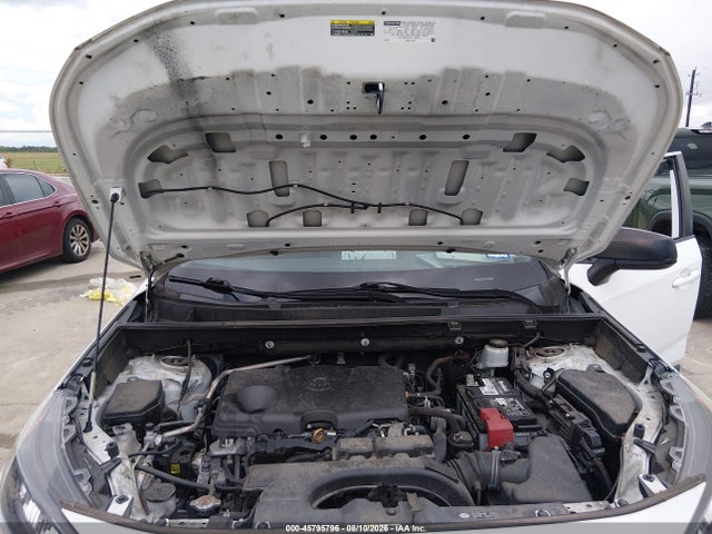 Toyota RAV4 LE 2019 2T3H1RFVXKC024538 Image 10