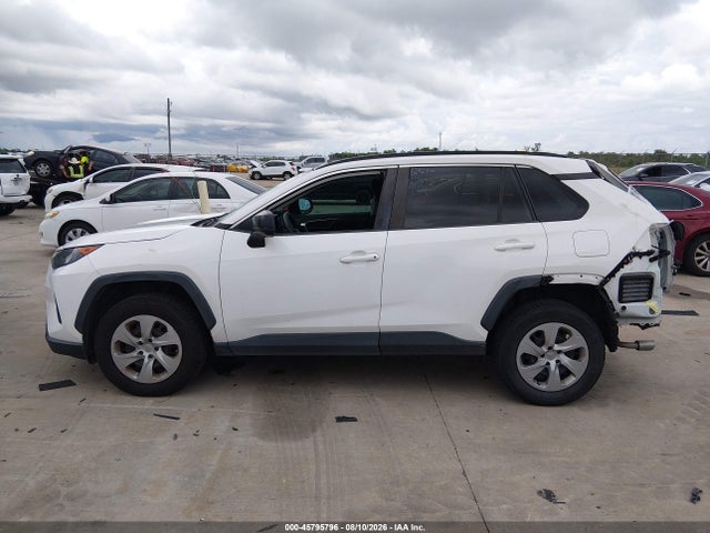 Toyota RAV4 LE 2019 2T3H1RFVXKC024538 Image 14