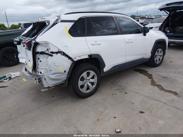 Toyota RAV4 LE 2019 2T3H1RFVXKC024538 Image 4