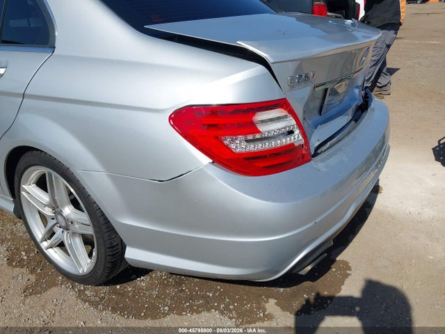 Aukcja sprzedaży 2013 Mercedes-benz C 250 Sport, vin: WDDGF4HB2DA845383, numer aukcji: 45795800