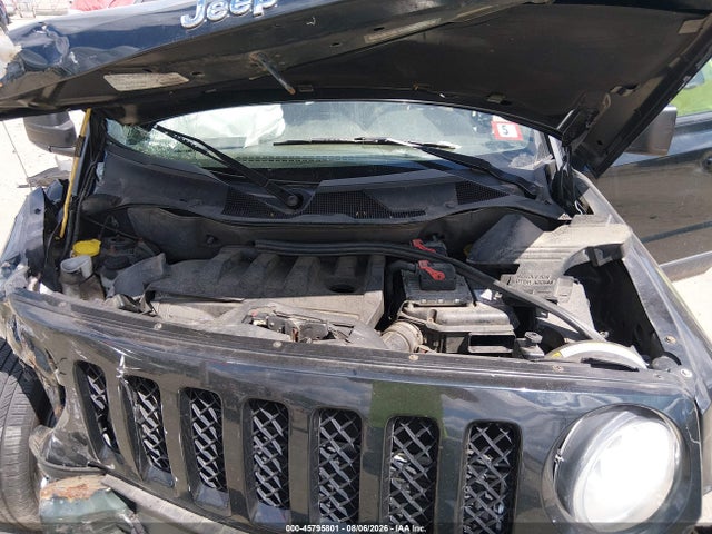 45795801 :رقم المزاد ، 1C4NJPFB3DD211115 vin ، 2013 Jeep Patriot Latitude مزاد بيع