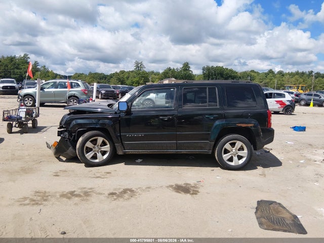 45795801 :رقم المزاد ، 1C4NJPFB3DD211115 vin ، 2013 Jeep Patriot Latitude مزاد بيع