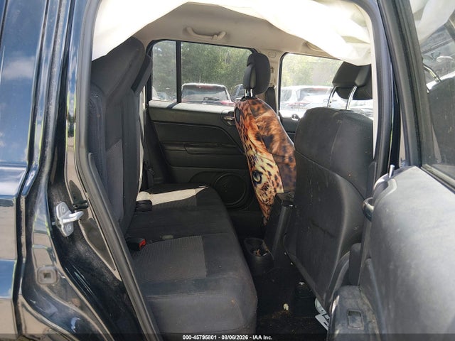 45795801 :رقم المزاد ، 1C4NJPFB3DD211115 vin ، 2013 Jeep Patriot Latitude مزاد بيع