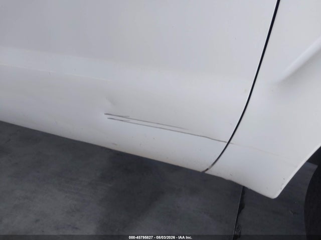 Ford F-350 Chassis Xl 2015 1FDRF3E61FEB15847 Image 11