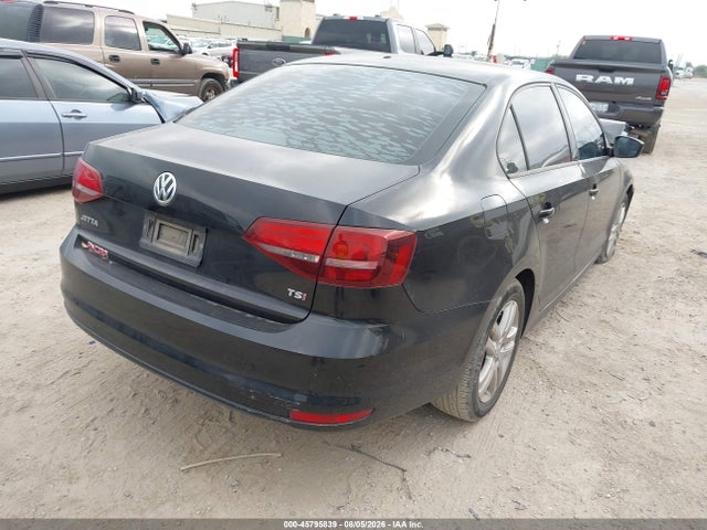 3VW2B7AJ3JM223213 Volkswagen Jetta 1.4t S
