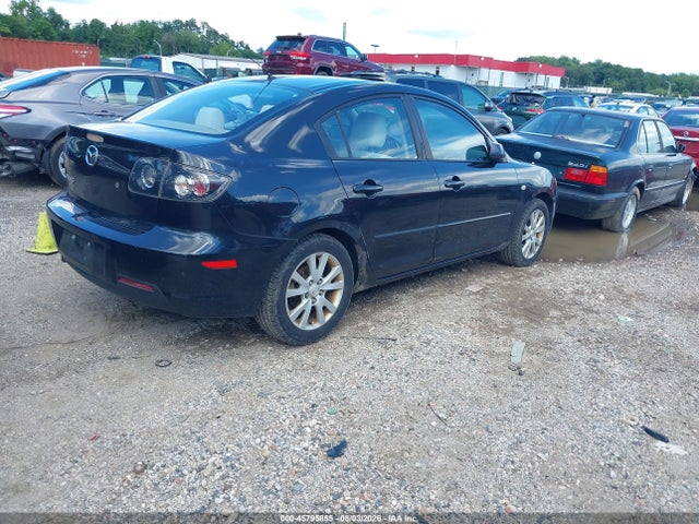 Продажа на аукционе авто 2007 Mazda Mazda3 I, vin: JM1BK32F271711337, номер лота: 45795855