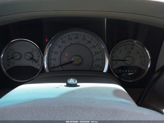 45795860 :رقم المزاد ، 1A8HX58248F134237 vin ، 2008 Chrysler Aspen Limited مزاد بيع