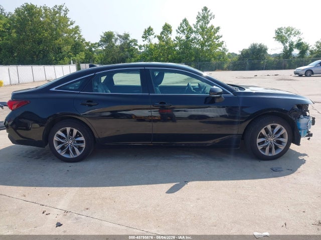Продажа на аукционе авто 2022 Toyota Avalon Xle, vin: 4T1JZ1FBXNU075468, номер лота: 45795876