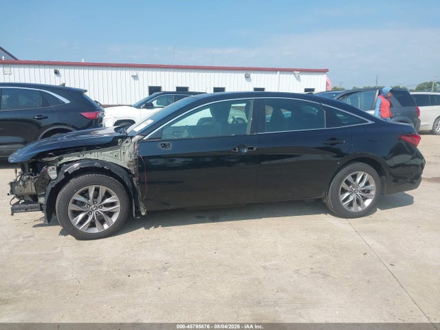 Продажа на аукционе авто 2022 Toyota Avalon Xle, vin: 4T1JZ1FBXNU075468, номер лота: 45795876
