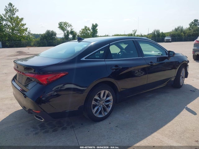 Продажа на аукционе авто 2022 Toyota Avalon Xle, vin: 4T1JZ1FBXNU075468, номер лота: 45795876