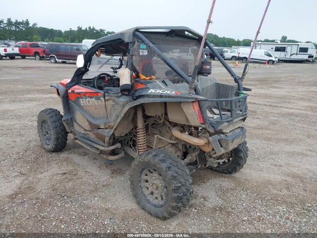 1HFVE0518N4300545 Honda Sxs1000 S2x