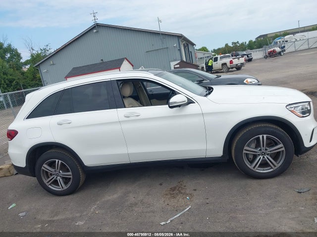 45795912 :رقم المزاد ، W1N0G8EB7MF883692 vin ، 2021 Mercedes-benz Glc 300 4matic Suv مزاد بيع