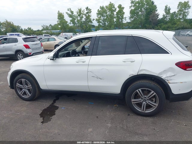 45795912 :رقم المزاد ، W1N0G8EB7MF883692 vin ، 2021 Mercedes-benz Glc 300 4matic Suv مزاد بيع