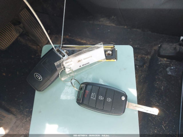Продаж на аукціоні авто 2019 Kia Sorento 2.4l L, vin: 5XYPG4A37KG576319, номер лоту: 45795914