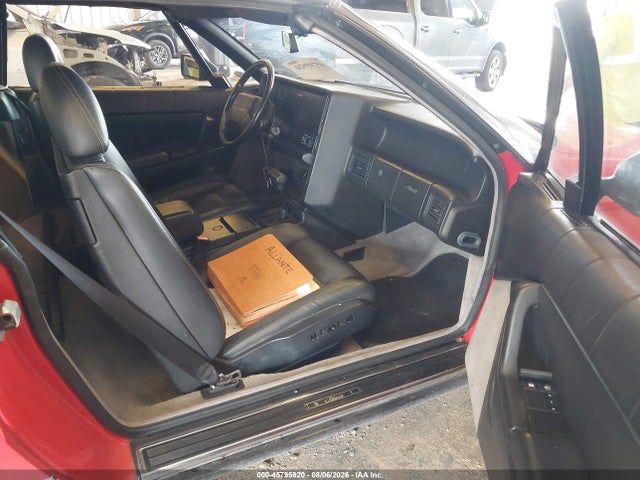 1990 Cadillac Allante მანქანა იყიდება აუქციონზე, vin: 1G6VS3381LU126807, აუქციონის ნომერი: 45795920