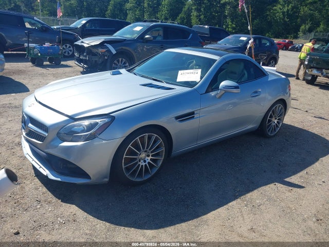 2017 Mercedes-benz Slc 300 მანქანა იყიდება აუქციონზე, vin: WDDPK3JA0HF137536, აუქციონის ნომერი: 45795924
