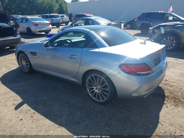 2017 Mercedes-benz Slc 300 მანქანა იყიდება აუქციონზე, vin: WDDPK3JA0HF137536, აუქციონის ნომერი: 45795924