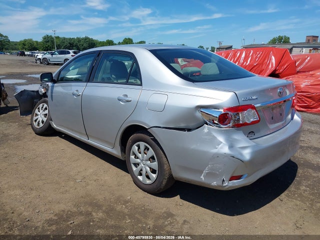 2011 Toyota Corolla Le მანქანა იყიდება აუქციონზე, vin: JTDBU4EE4BJ101838, აუქციონის ნომერი: 45795930