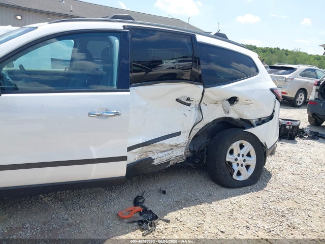 2016 Chevrolet Traverse Ls მანქანა იყიდება აუქციონზე, vin: 1GNKRFKD6GJ268175, აუქციონის ნომერი: 45795962