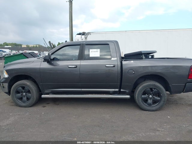 45795981 :رقم المزاد ، 3C6RR7LT1HG511310 vin ، 2017 Ram 1500 Big Horn  4x4 5'7 Box مزاد بيع