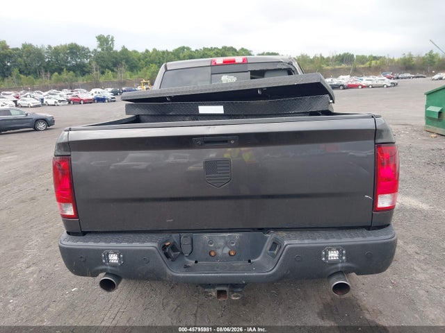 45795981 :رقم المزاد ، 3C6RR7LT1HG511310 vin ، 2017 Ram 1500 Big Horn  4x4 5'7 Box مزاد بيع