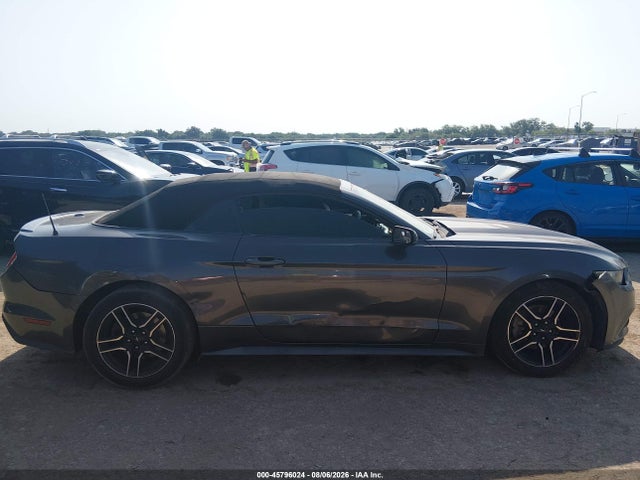 Продаж на аукціоні авто 2016 Ford Mustang Ecoboost Premium, vin: 1FATP8UH0G5328884, номер лоту: 45796024