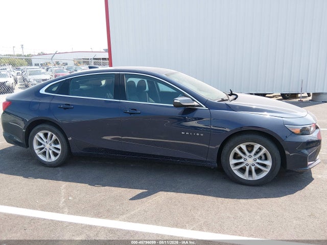 Продаж на аукціоні авто 2018 Chevrolet Malibu Lt, vin: 1G1ZD5ST9JF112304, номер лоту: 45796099