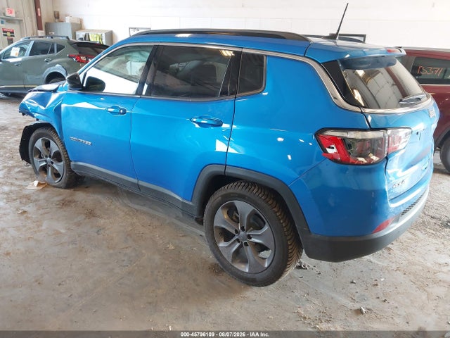 Продажа на аукционе авто 2022 Jeep Compass Latitude Lux 4x4, vin: 3C4NJDFB5NT133012, номер лота: 45796109