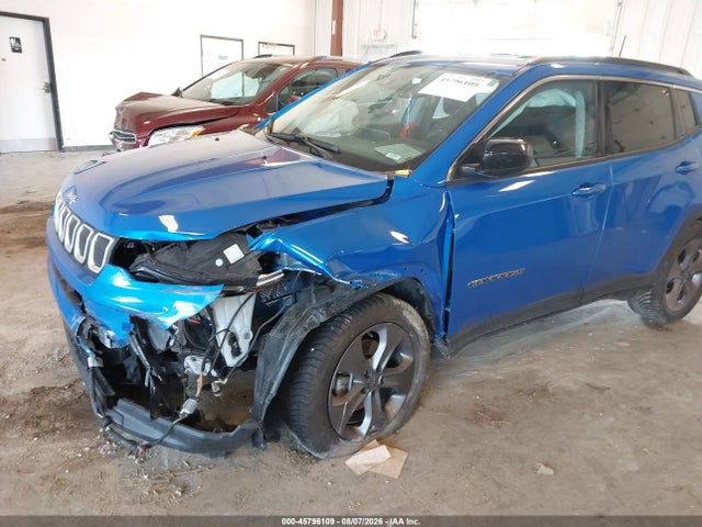 Продажа на аукционе авто 2022 Jeep Compass Latitude Lux 4x4, vin: 3C4NJDFB5NT133012, номер лота: 45796109