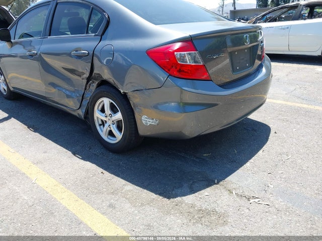 45796146 :رقم المزاد ، 19XFB5F52CE000047 vin ، 2012 Honda Civic Natural Gas مزاد بيع