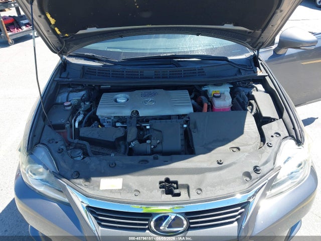 Lexus CT 200H 2014 JTHKD5BH2E2190634 Image 10