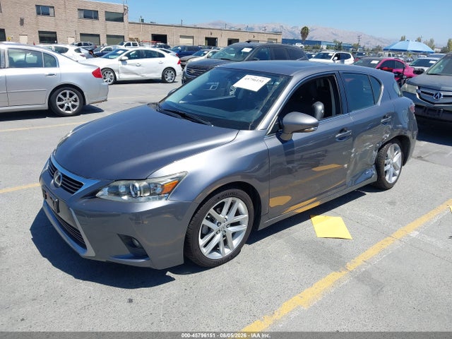 Lexus CT 200H 2014 JTHKD5BH2E2190634 Image 2