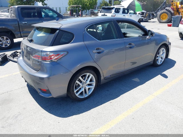 Lexus CT 200H 2014 JTHKD5BH2E2190634 Image 4