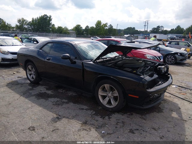 2018 2C3CDZAG8JH321609 main image