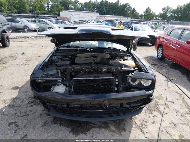 Dodge Challenger Sxt 2018 2C3CDZAG8JH321609 Image 12