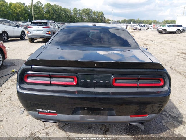 Dodge Challenger Sxt 2018 2C3CDZAG8JH321609 Image 16