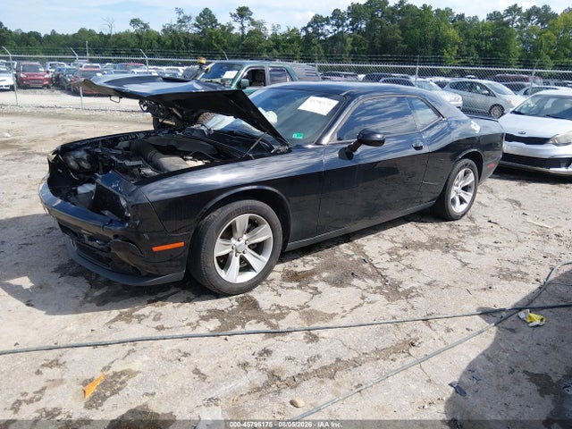 Dodge Challenger Sxt 2018 2C3CDZAG8JH321609 Image 2