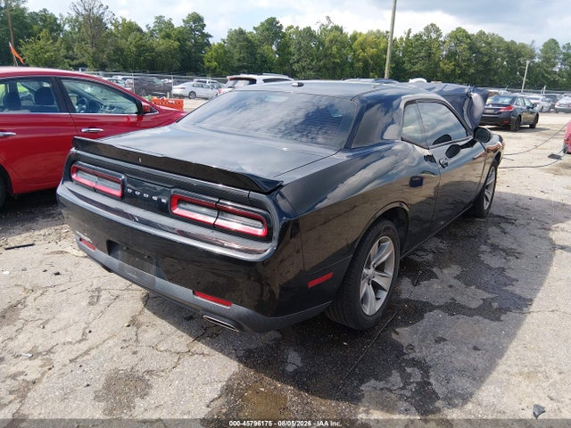 Dodge Challenger Sxt 2018 2C3CDZAG8JH321609 Image 4